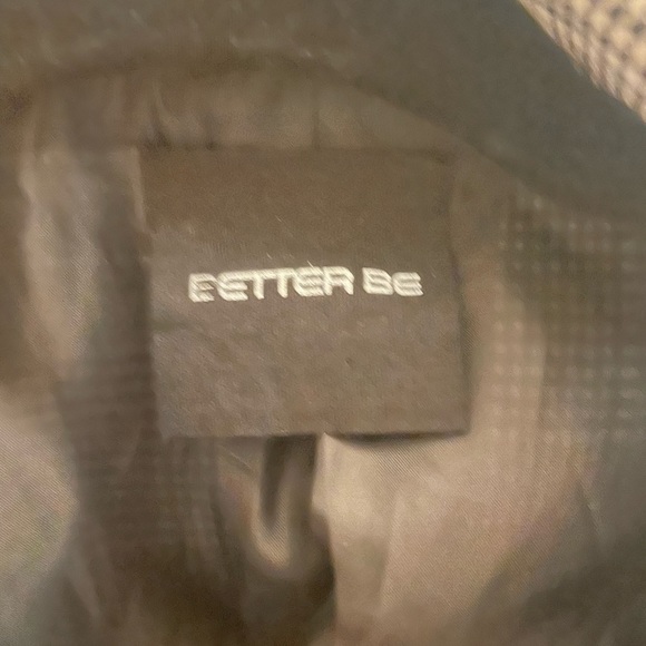 Blazer - Picture 4 of 8